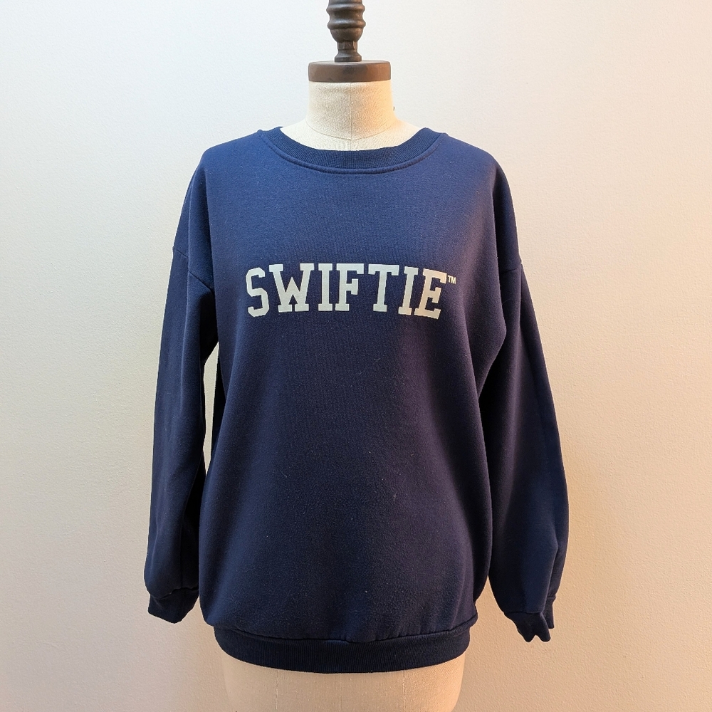 Swiftie Crewneck Sweatshirt | Taylor Swift Eras Tour Inspired (Navy, L)